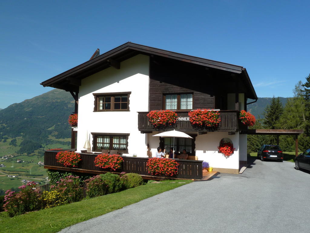Haus Auer Apartment Jerzens Room photo