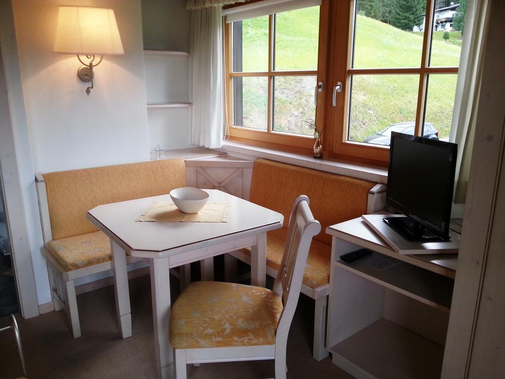Haus Auer Apartment Jerzens Room photo